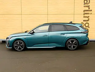 Used 2026 Peugeot 308 GT Premium Avatar Blue - Interior and Exterior details 9