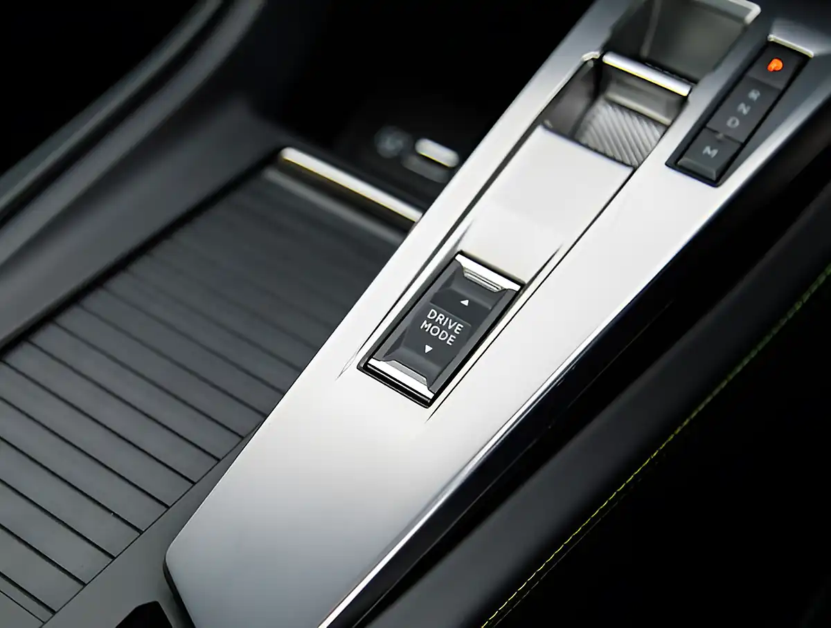 Used 2026 Peugeot 408 GT White - Interior and Exterior details 19