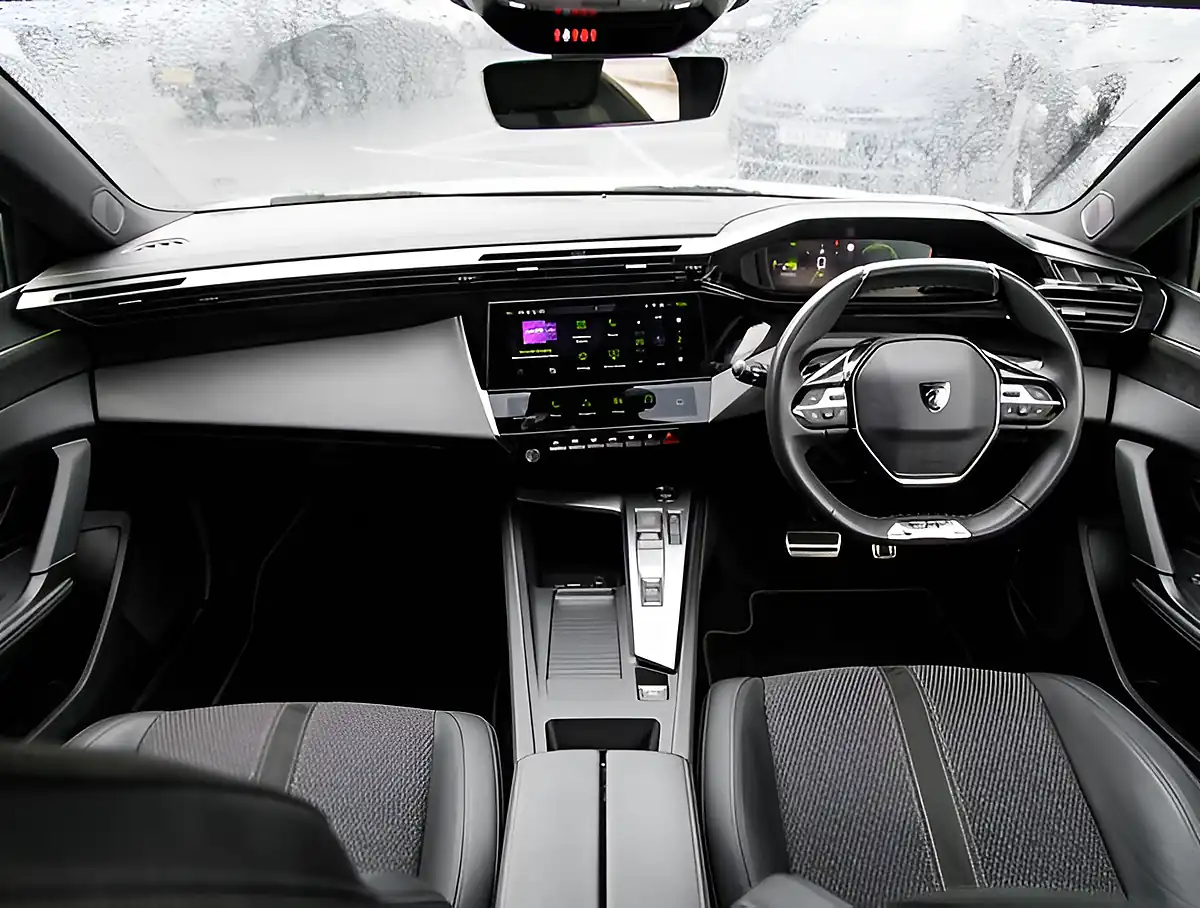 Used 2026 Peugeot 408 GT White - Interior and Exterior details 3