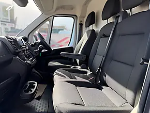 Used 2026 Peugeot Boxer Professional Grey - Interior and Exterior details 17