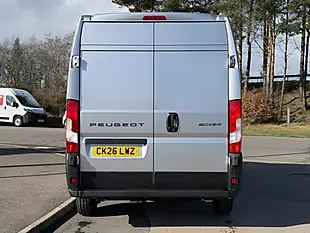 Used 2026 Peugeot Boxer Professional Grey - Interior and Exterior details 3
