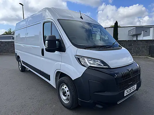 2026 Peugeot Boxer 2.2 BlueHDi 335 Professional