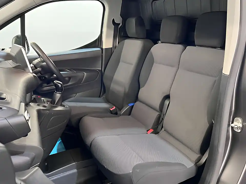 Used 2026 Peugeot Partner Professional L1 Blue Grey - Interior and Exterior details 10