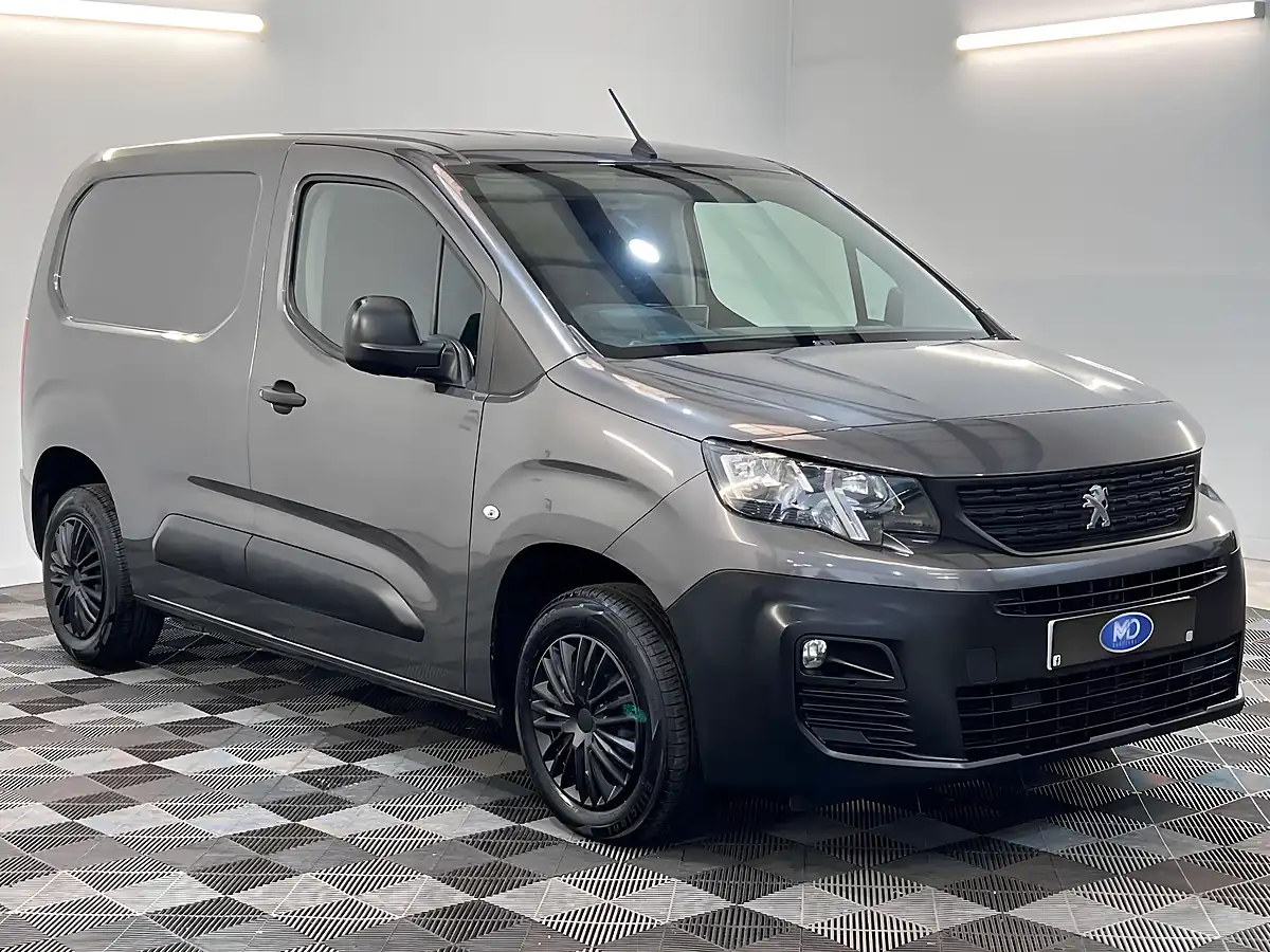 Used 2026 Peugeot Partner Professional L1 Blue Grey - Interior and Exterior details 20