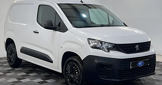 2024 Peugeot Partner Professional Premium+ BHDi