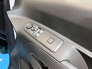Used 2026 Peugeot Partner Professional Premium+ Ice White - Interior and Exterior details 13
