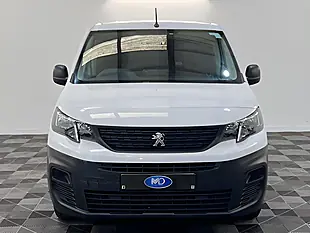 Used 2026 Peugeot Partner Professional Premium+ Ice White - Interior and Exterior details 9