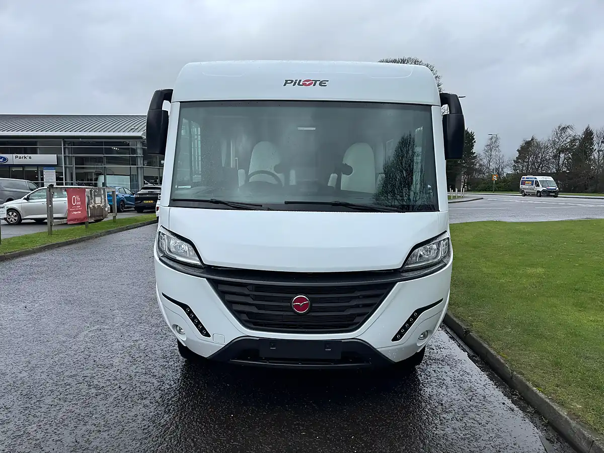 Used 2026 Pilote a-Class End Bedroom - Interior and Exterior details 3