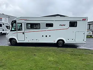 Used 2026 Pilote a-Class End Bedroom - Interior and Exterior details 4