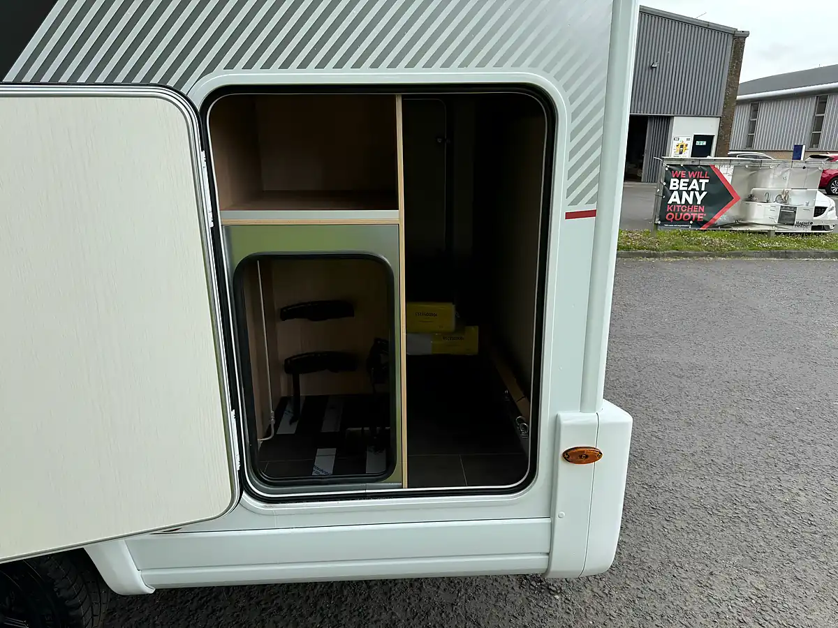 Used 2026 Pilote Atlas Edition 650 - Interior and Exterior details 6