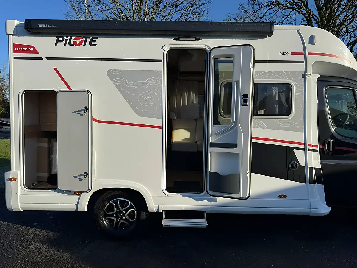 Used 2026 Pilote P620D Expression - Interior and Exterior details 10