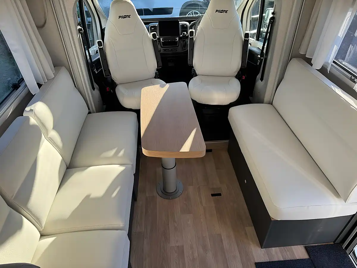 Used 2026 Pilote P620D Expression - Interior and Exterior details 12