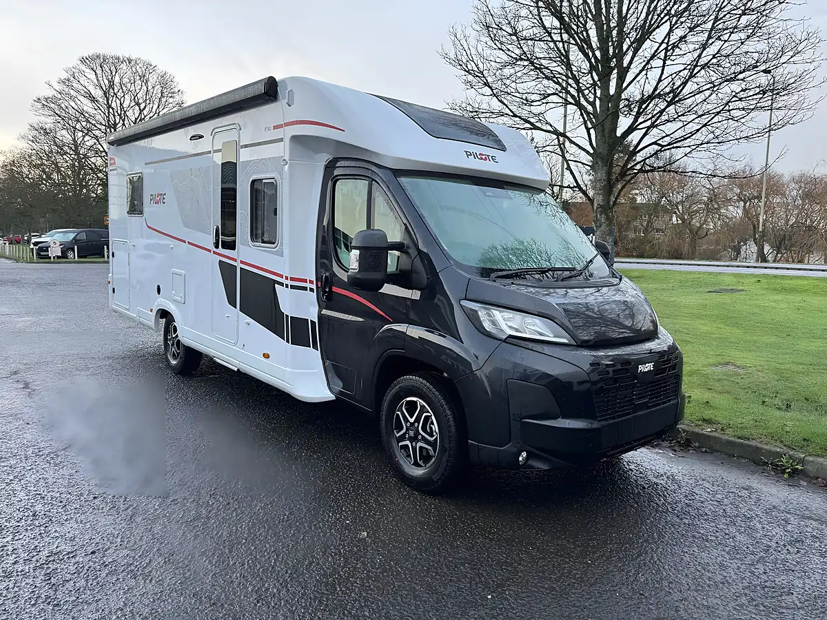 Used 2026 Pilote P740FC Evidence - Interior and Exterior details 2