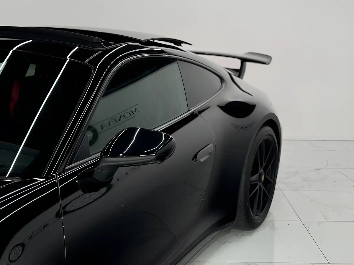 Used 2026 Porsche 911 Carrera Gts Black - Interior and Exterior details 13