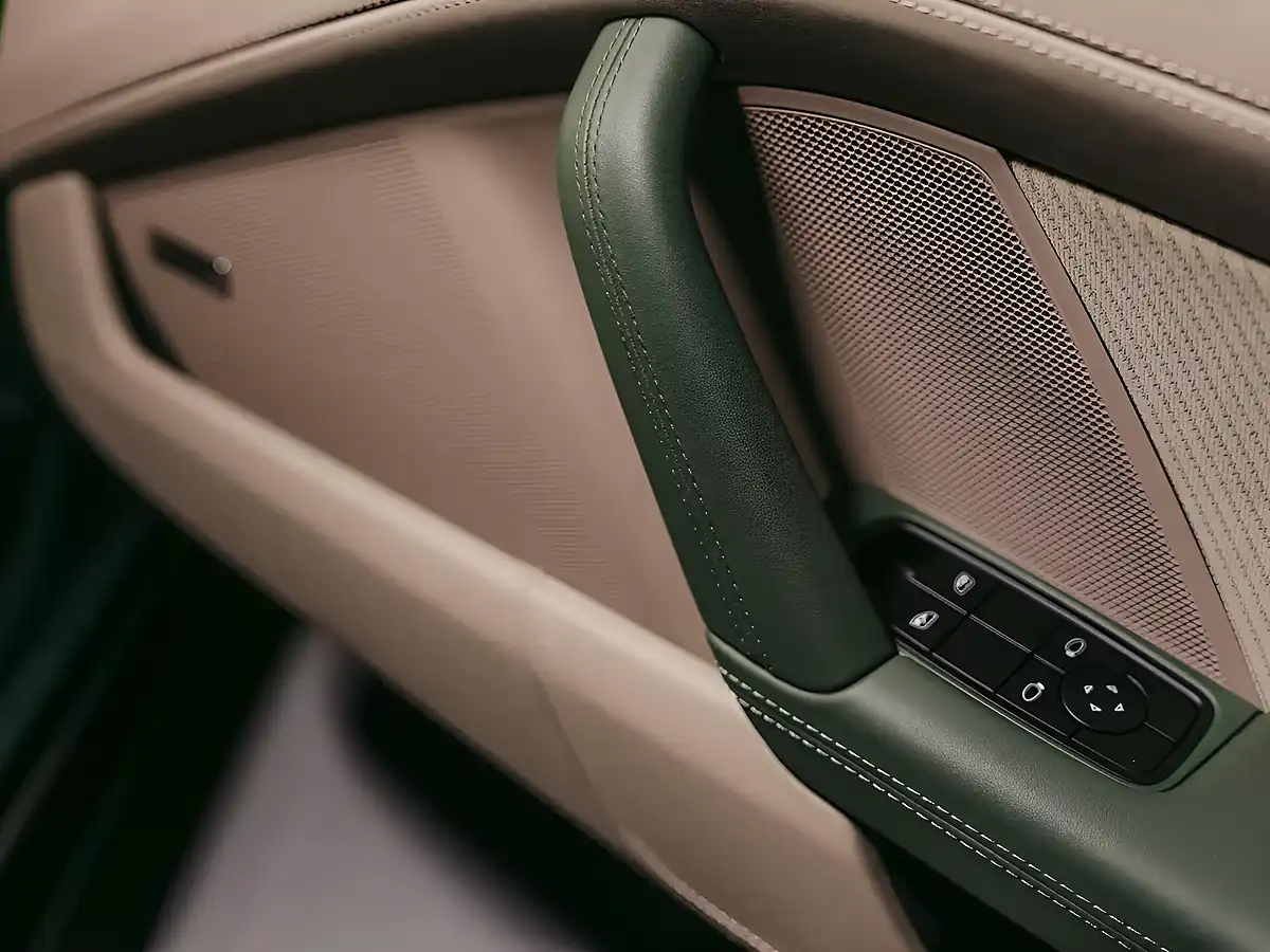 Used 2026 Porsche 911 GT3 Earls Court 51 Edition Earls Court Green - Interior and Exterior details 15