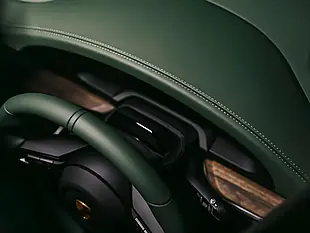Used 2026 Porsche 911 GT3 Earls Court 51 Edition Earls Court Green - Interior and Exterior details 9