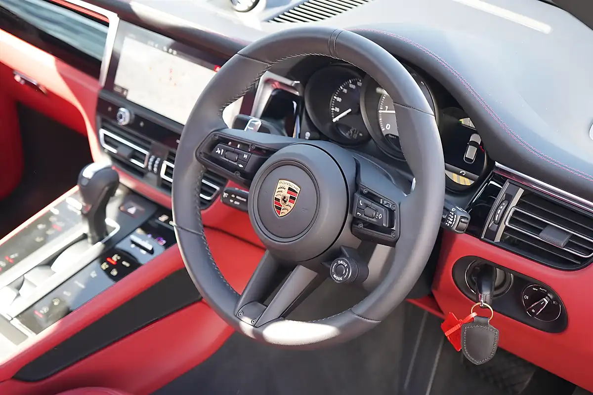Used 2026 Porsche Macan S Jet Black Metallic - Interior and Exterior details 16