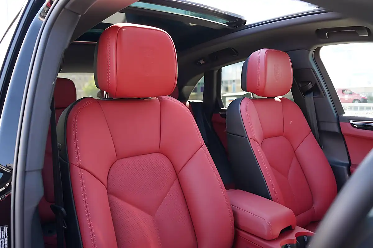 Used 2026 Porsche Macan S Jet Black Metallic - Interior and Exterior details 3