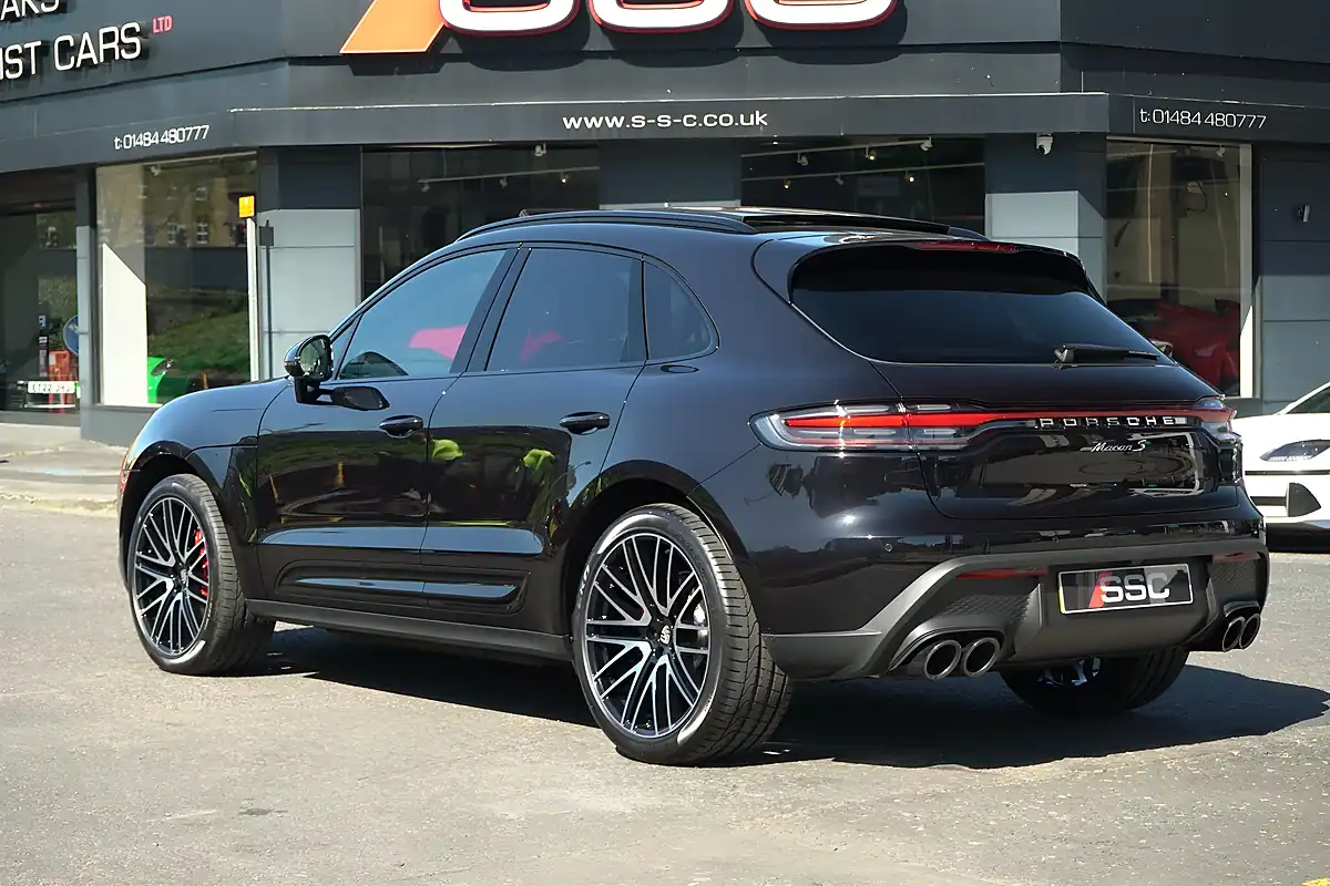Used 2026 Porsche Macan S Jet Black Metallic - Interior and Exterior details 9