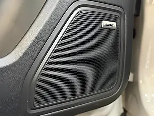 Used 2026 Porsche Macan T [top Sepc Macan] Grey - Interior and Exterior details 14