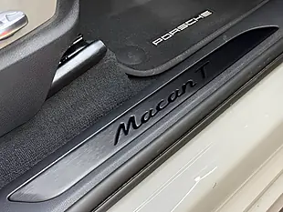 Used 2026 Porsche Macan T [top Sepc Macan] Grey - Interior and Exterior details 15