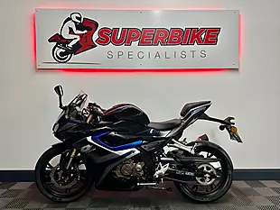 Used 2026 Qjmotor Srk 125 R Super Sports Black - Interior and Exterior details 13