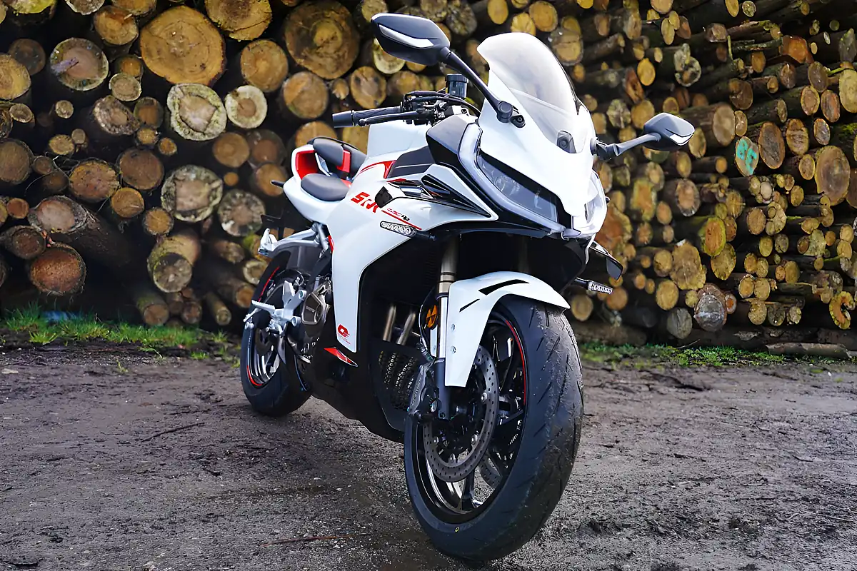 Used 2026 Qjmotor Srk 421 Rr Red/Silver - Interior and Exterior details 14