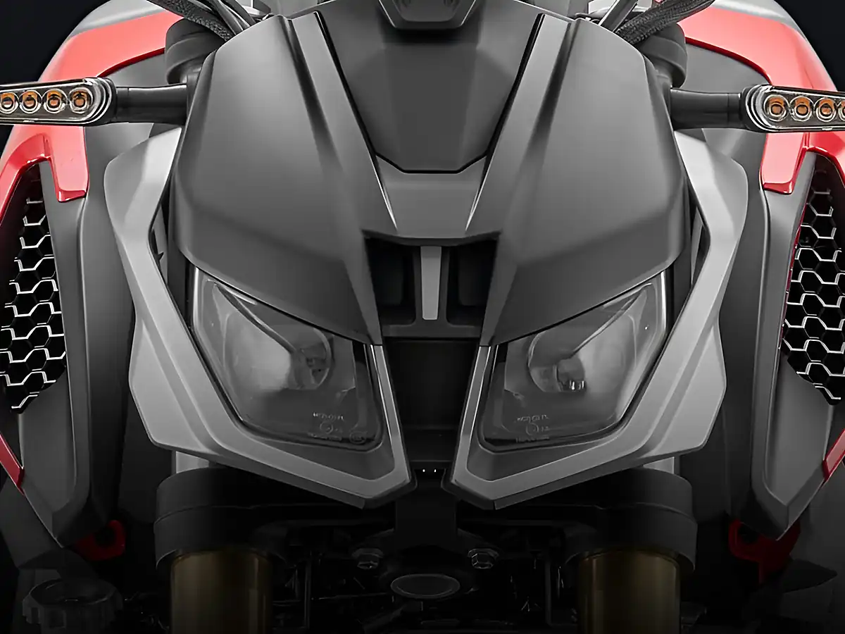 Used 2026 Qjmotor Srk 800 Red/Silver - Interior and Exterior details 20