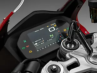 Used 2026 Qjmotor Srk 800 Rr Red/Silver - Interior and Exterior details 17
