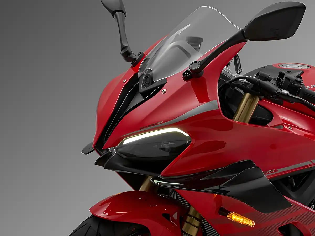 Used 2026 Qjmotor Srk 800 Rr Red/Silver - Interior and Exterior details 18