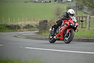 Used 2026 Qjmotor Srk 800 Rr Red/Silver - Interior and Exterior details 3