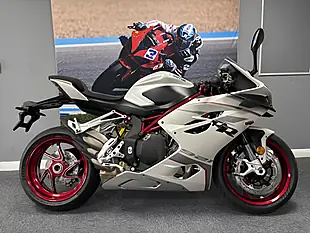 Used 2026 Qjmotor Srk 921 Rr White - Interior and Exterior details 20