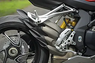 Used 2026 Qjmotor Srk 921 Rr White - Interior and Exterior details 9