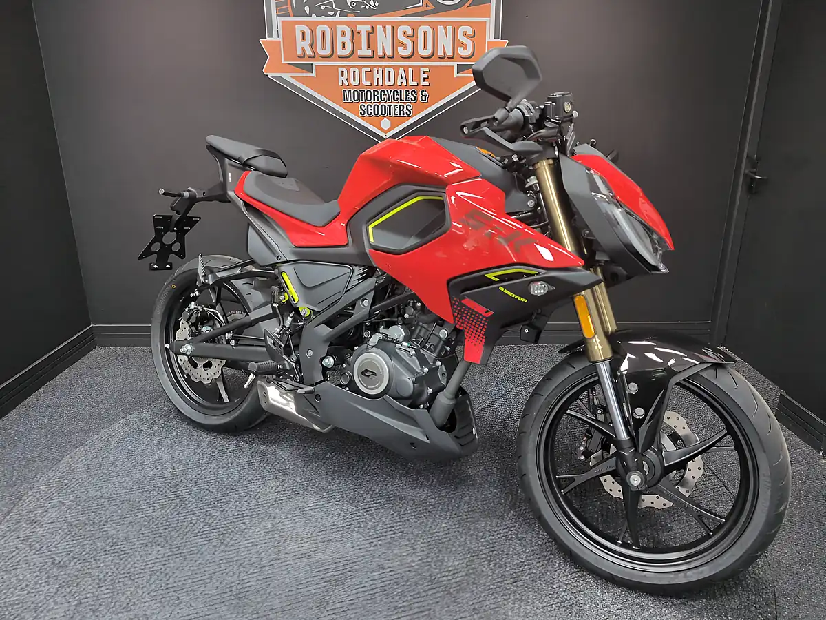 Used 2026 Qjmotor Srk J Red, Black, White - Interior and Exterior details 3
