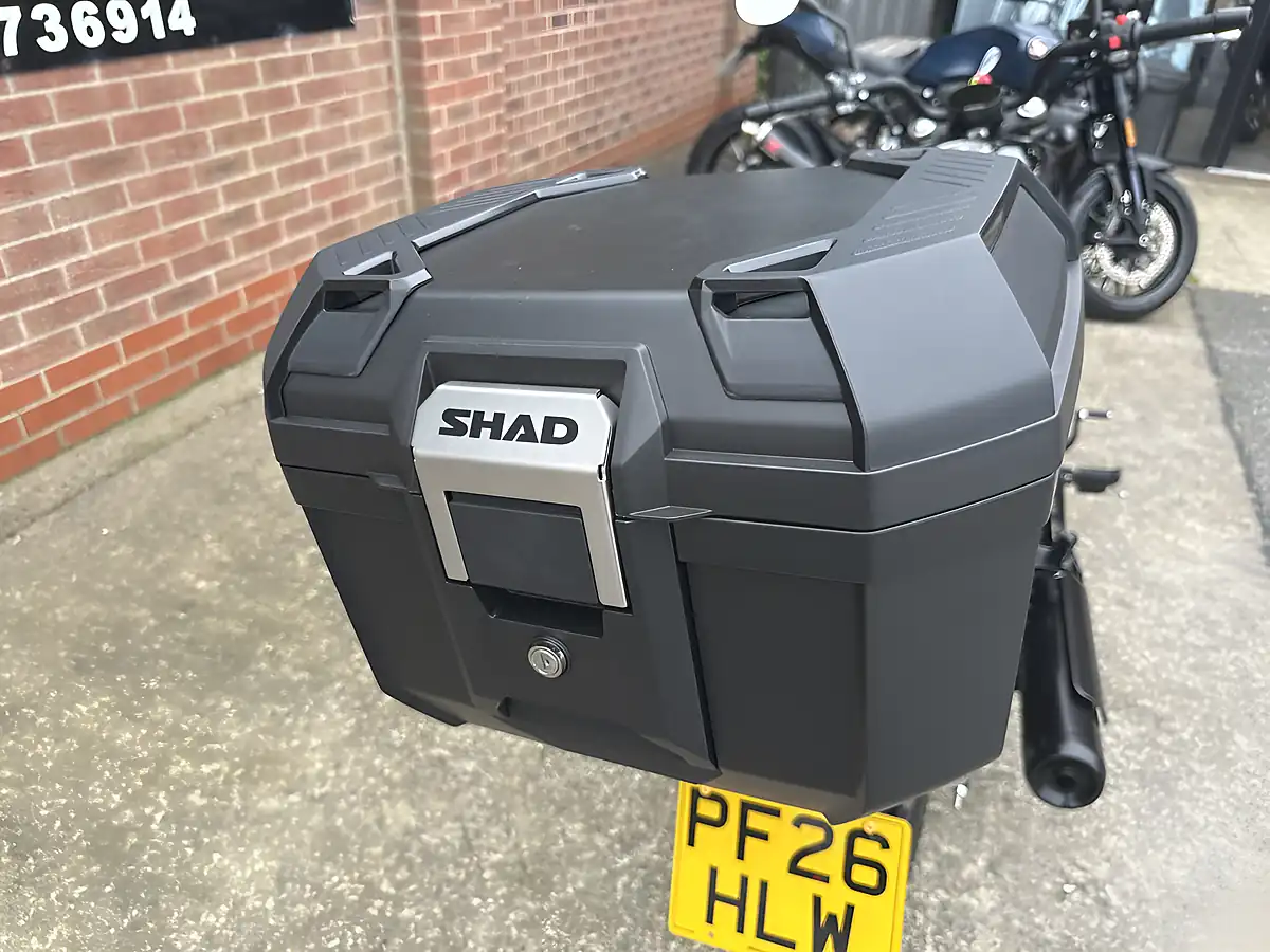 Used 2026 Qjmotor Srv 125 Black - Interior and Exterior details 4