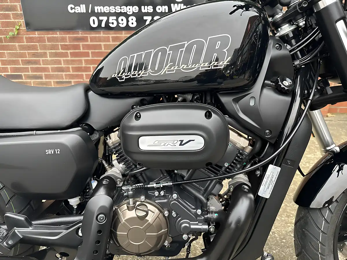 Used 2026 Qjmotor Srv 125 Black - Interior and Exterior details 7