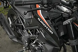 Used 2026 Qjmotor Trx 125 Black Honey Mink - Interior and Exterior details 10
