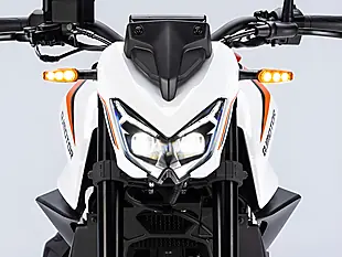 Used 2026 Qjmotor Trx 125 Black Honey Mink - Interior and Exterior details 14