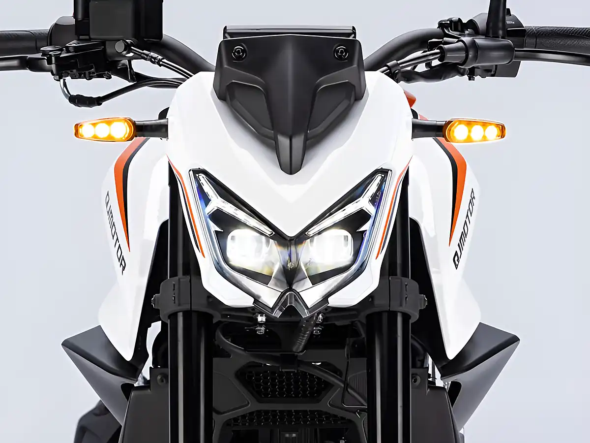 Used 2026 Qjmotor Trx 125 Black Honey Mink - Interior and Exterior details 14