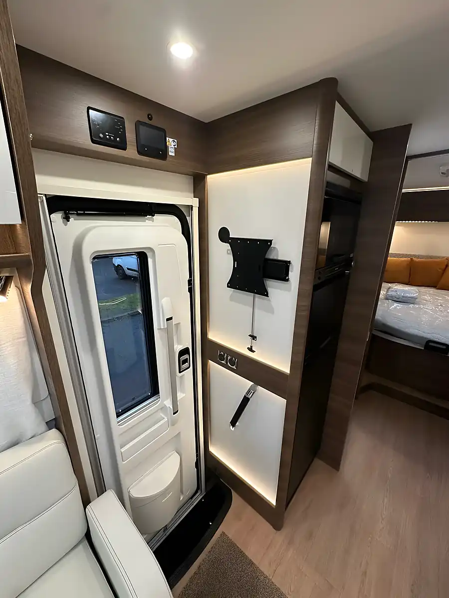Used 2026 Rapido 896F - Interior and Exterior details 15