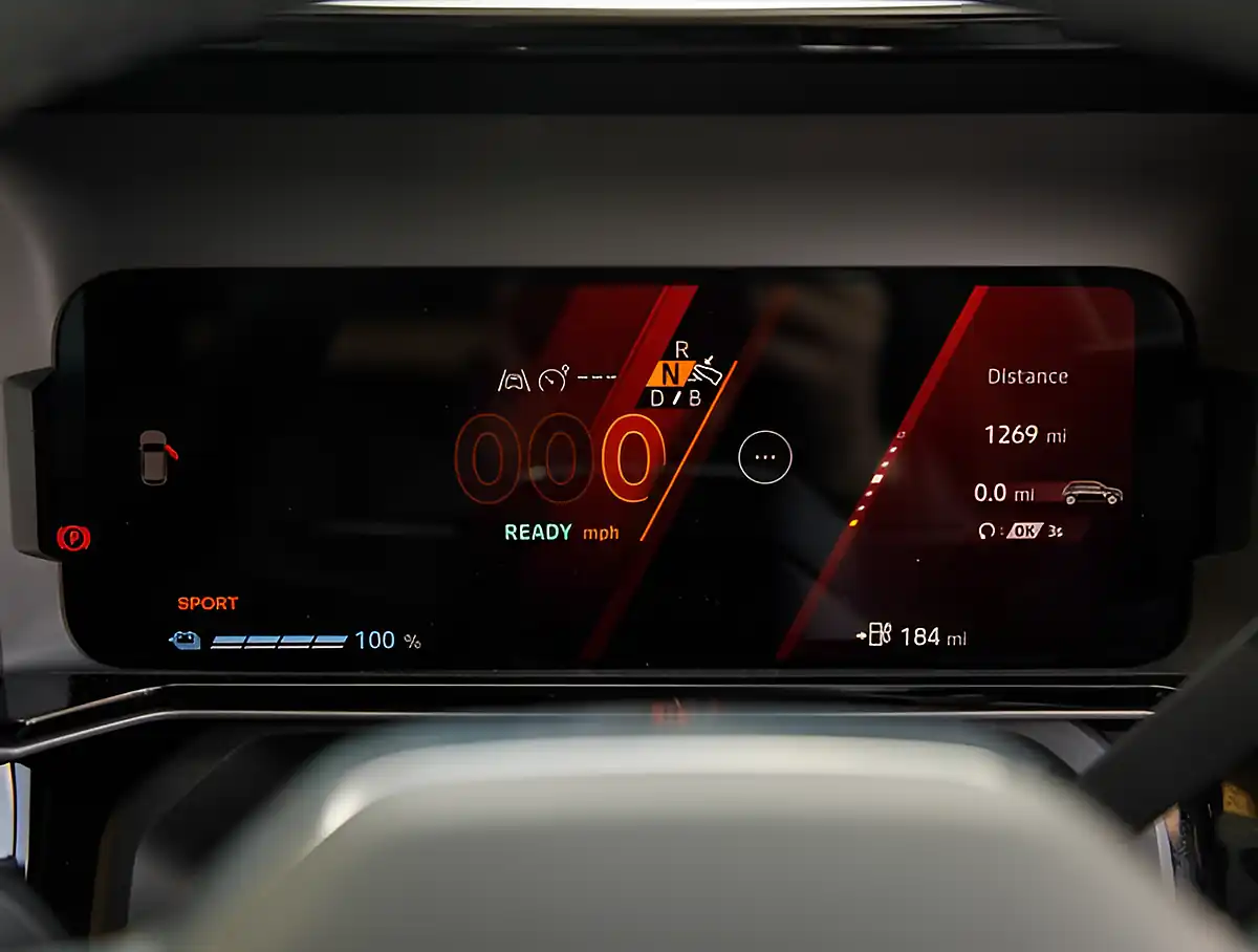 Used 2026 Renault 5 Techno Black - Interior and Exterior details 10