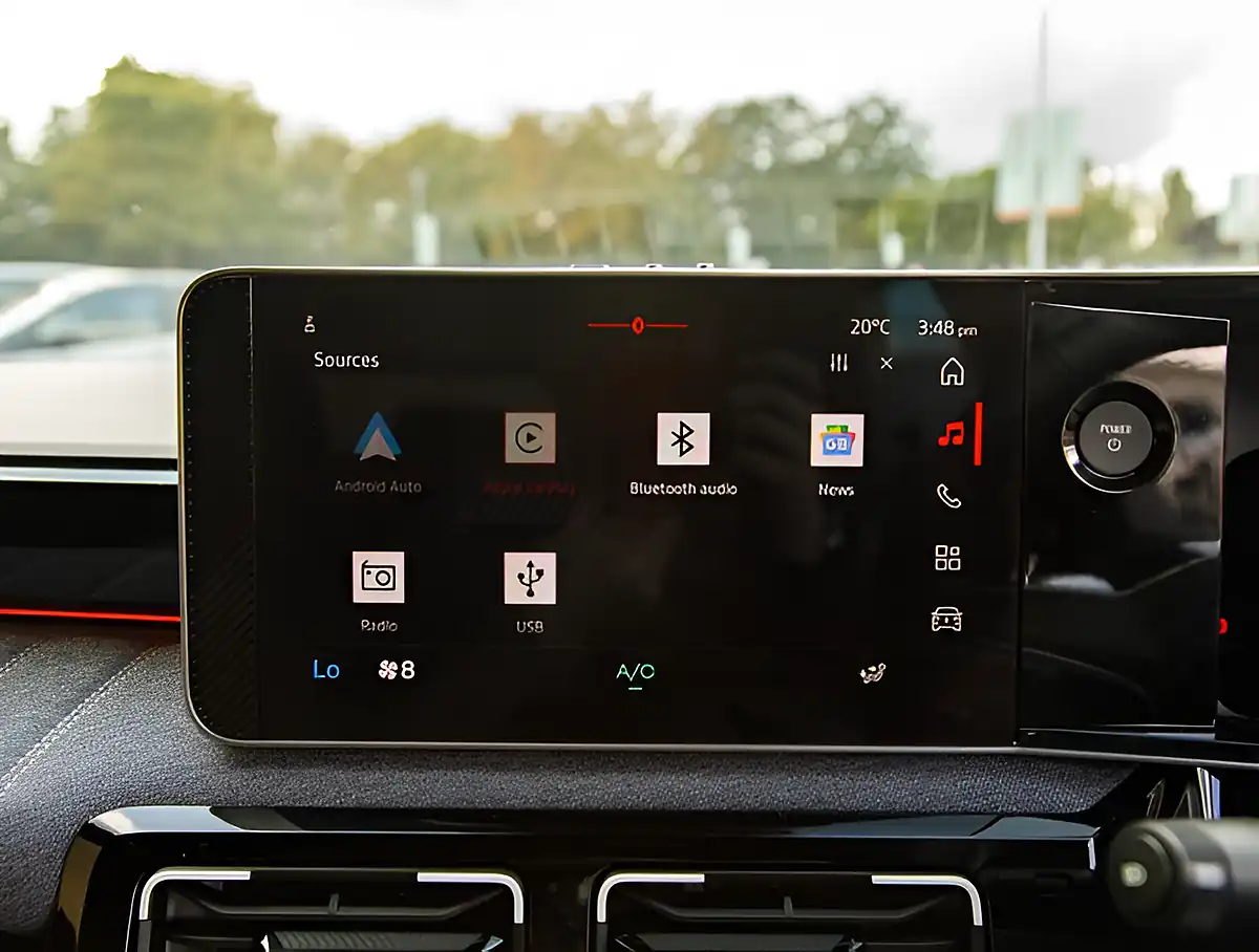 Used 2026 Renault 5 Techno Black - Interior and Exterior details 13