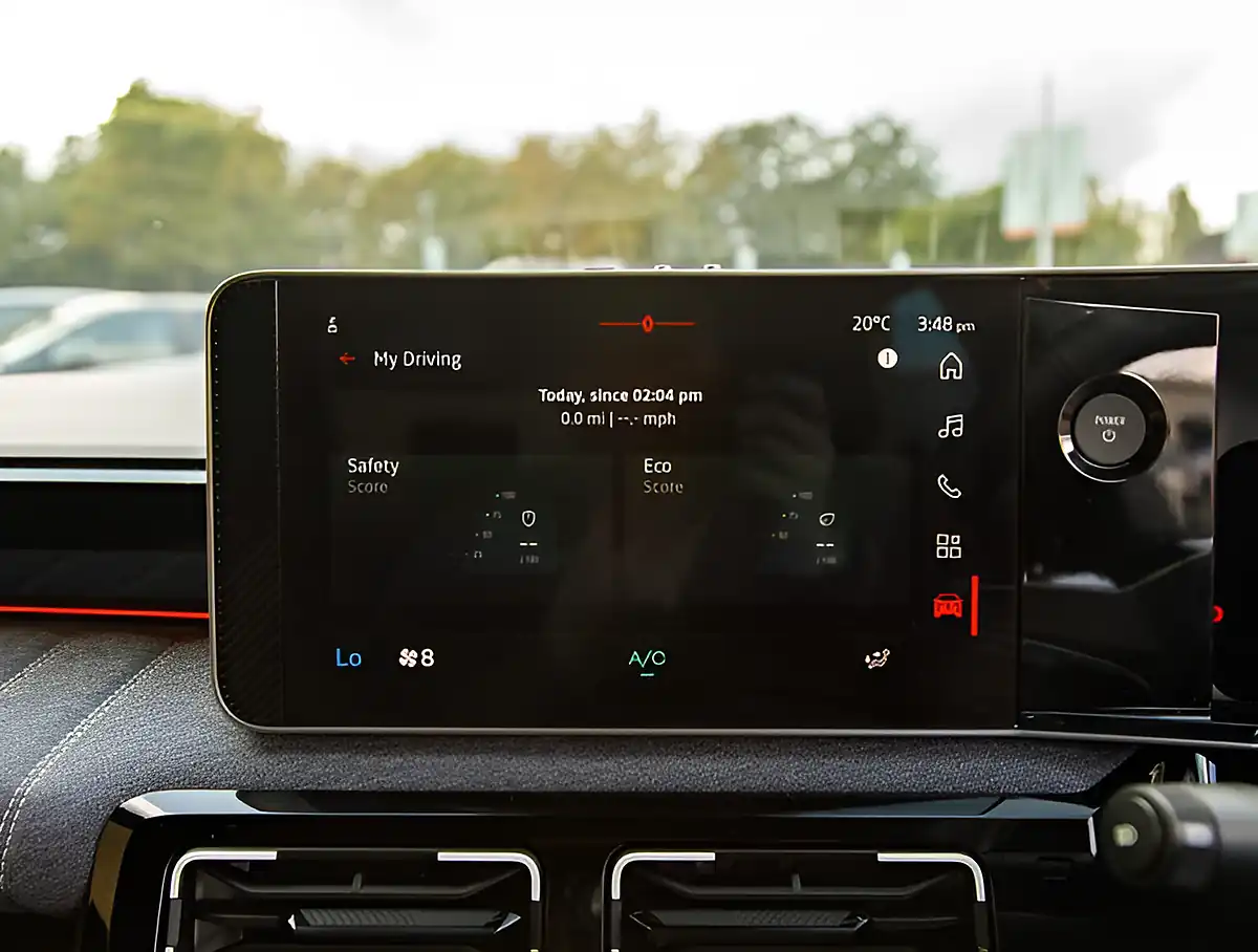 Used 2026 Renault 5 Techno Black - Interior and Exterior details 15