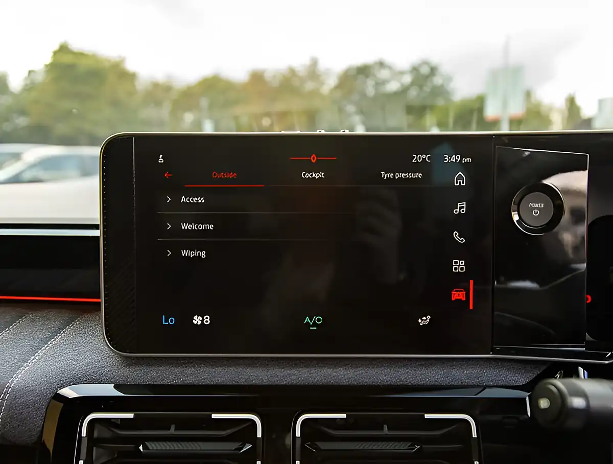 Used 2026 Renault 5 Techno Black - Interior and Exterior details 16