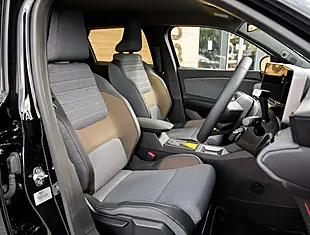 Used 2026 Renault 5 Techno Black - Interior and Exterior details 18