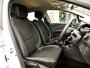 Used 2026 Renault Clio Dynamique Nav Glacier White - Interior and Exterior details 18