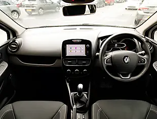Used 2026 Renault Clio Dynamique Nav Glacier White - Interior and Exterior details 3
