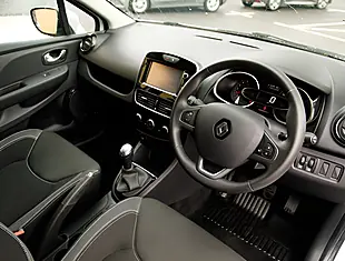 Used 2026 Renault Clio Dynamique Nav Glacier White - Interior and Exterior details 4
