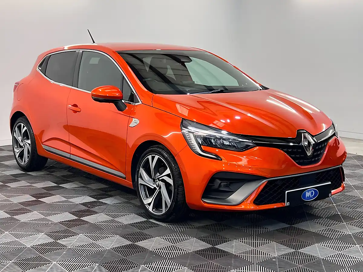 Used 2026 Renault Clio RS Line Bose Valencia Orange - Interior and Exterior details 20