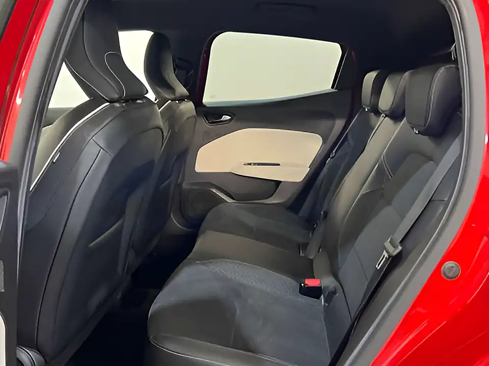 Used 2026 Renault Clio S Edition Flame Red - Interior and Exterior details 11